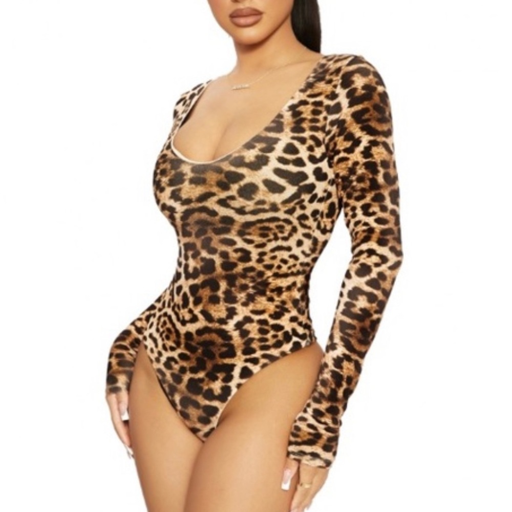 NWOT Naked Wardrobe Leopard Print